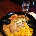 北海道ラーメンひむろ  - 札幌味噌＋味付け玉子＆コーン