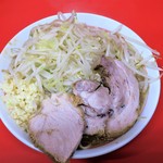ラーメン＋野菜チョイ増しニンニク増し増し