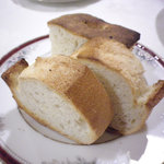 ボーノペッシェ - 2011/Jan ディナー：パン二種（デザート・ドリンクとセット）500円