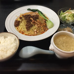 Chuugoku Shisem Menhanten Ittou - 本日の担々麺定食❣️