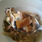 SAKURAGUMI - 鯨の皮と坂越産牡蠣のミネストローネ　鯨の皮と牡蠣リフト