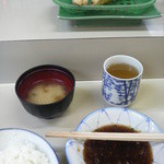 天ぷら だるま - 天ぷら定食　揚げたての天ぷらがひとつずつ出てくるよ