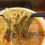 麺庵ちとせ - 自家製麺である細麺はしなやかでコシがあります。 この歯切れの良い「パツッ」とした「アルデンテ」のような食感です。