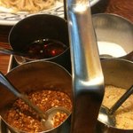 サイアム - パッタイのお好み調味料