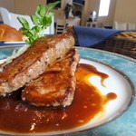 レストランボナペティ - ニュージーランド産牛ロースステーキ