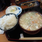 とんかつ桂 - ご飯とナメコ汁