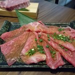 虎壱精肉店 - 