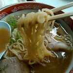 オーモリラーメン - 麺リフト