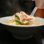 新生飯店 - ちゃんぽん。