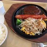 Eat it! - ハンバーグ＆フランクフルトセット1,050円