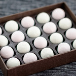 御菓子司 塩芳軒 - 雪まろげ