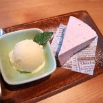 珈琲と定食 MoRiSaN - 20170410さくらのレアチーズケーキ