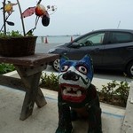 サンルーム スイーツ 瀬長島 - 愛嬌あるシーサー♪