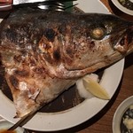 目黒川魚金 - ブリカマ焼き