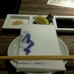 焼肉&手打ち冷麺 二郎 - セッティング