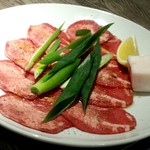 焼肉&手打ち冷麺 二郎 - 