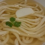うどんダイニング 弥栄 - 麺はもちもち、出汁は上品なお味で美味しいです♪