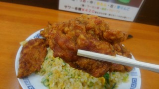 チャイナ飯店 - 鶏の唐揚げも良いですが、パーコーも旨いですょ。