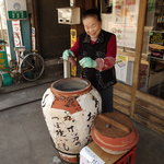 永文商店 - 芋賣（いもう）りのおばちやん　【撮影許可濟】