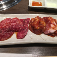焼肉 大河 - 鳥と豚にカルビかロースを選択できます