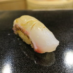 日本橋蛎殻町 すぎた - 真鯛握り
