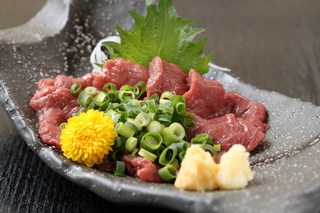 居食庵 えにしや - 馬刺し