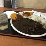 大衆食堂半田屋 - 