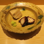 鮨 さいとう - 蒸し鮑と蛸の桜煮1