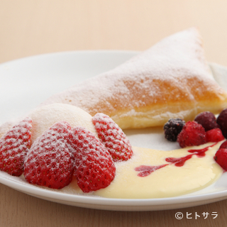 Desserts at a pie shop, a little different from those at a cake shop