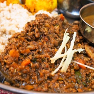 サッチェズカリー_1