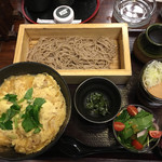 まち庵 - 親子丼と蕎麦のセット（1200円）