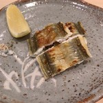 鮨処 美な味 - アカリカリの食感が楽しい穴子