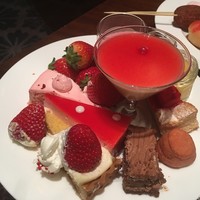ロビーラウンジ 「マーブルラウンジ」 ヒルトン東京 - 