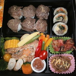 韓美食 オンギージョンギー - 焼肉寿司＆スペアリブ＆高麗人参の肉巻き御膳