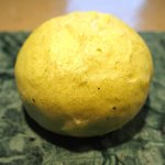 クラフタル - ランチコース 8316円 の米粉のヨモギパン