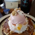 チューズデイ コーヒー - 4月☆桜とお餅のパンケーキ