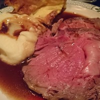 ロウリーズ・ザ・プライムリブ 恵比寿ガーデンプレイス店 - 