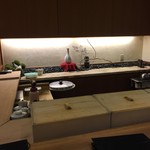 さかもと屋市兵衛 - カウンター内