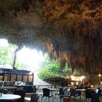 ガンガラーの谷　ケイブカフェ - ケイブカフェ・中から