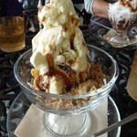 石畳茶屋 真珠 - 黒蜜きなこアイス