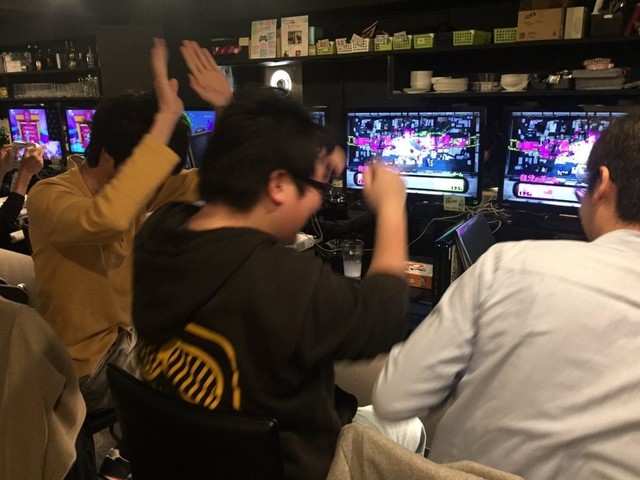 ゲームバーclan 大阪難波 その他 食べログ