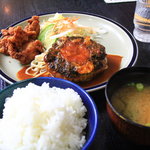 キッチン・カワイ - ハンバーグ(玉子入り)焼（Bセット）＋唐揚げトッピング