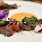 RESTAURANT hidamarino - 初鰹とホタルイカ、生ハムをガスパチョソースで