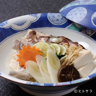 Oryouri Natsume - 新鮮な鯛の旨みをあますところなくいただける『鯛骨蒸し』