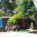 Sasamemugi Sakuraya - 隠れ家的な店舗外観