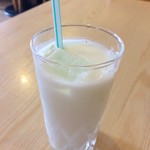 ラズマハル - ★Aランチ（チキンカレー・激辛・ラッシー・680円）★ラッシー