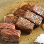 Ishidaya carefully selected beef loin (100g)