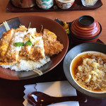 いっちょう - チキンカツ丼  小たぬきそばセット