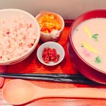 古本カフェ　ロジの木 - 