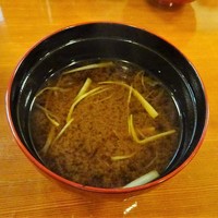 赤坂とゝや魚新 - ランチ：赤だし